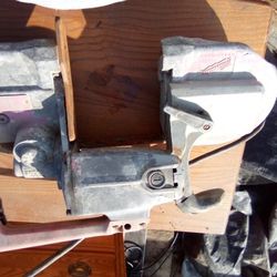 Handheld Bandsaw Milwaukee