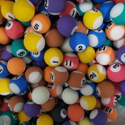 200 1" Pool Bouncy Balls