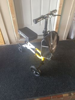 Knee scooter