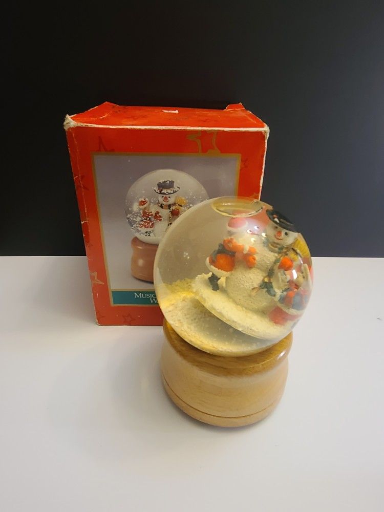 VINTAGE Christmas Snow Globe with Snowman and Children