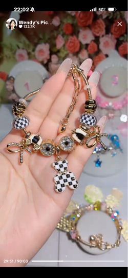 Charm bracelet