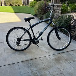 Schwinn Bike - Clear Creek Cruiser