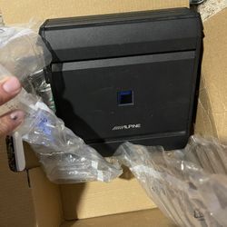 Alpine Amp. S-A60M Mono Sub. 