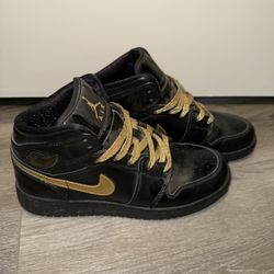 Jordan Ones Youth 5.5