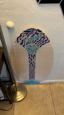 Brand new skim board