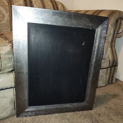 CHIQUE Chalkboard