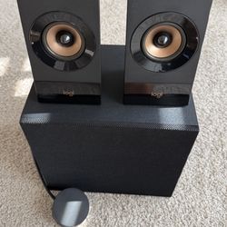Excellent Condition PC Speakers + Subwoofer