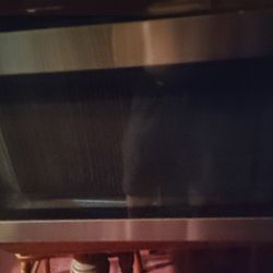 Amanda Above Range Microwave