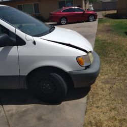 2003 Toyota Sienna