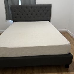 Queen bed with mattress