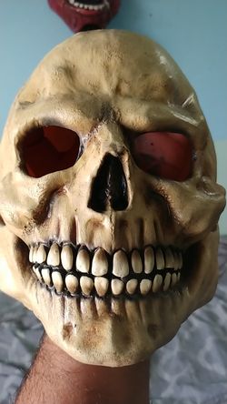Skull mask