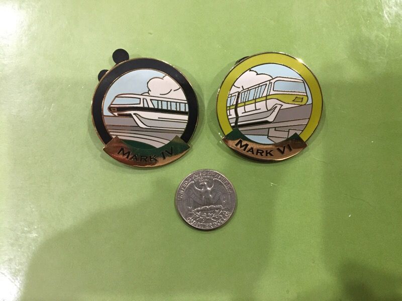 Limited edition monorail Disney pin set of 2 - markIV and VI
