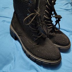 Pierre Dumas Black Blingy Boots- Size 8 