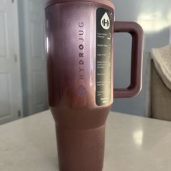 HydroJug Dream Traveler 40oz Cateye Collection In Hand