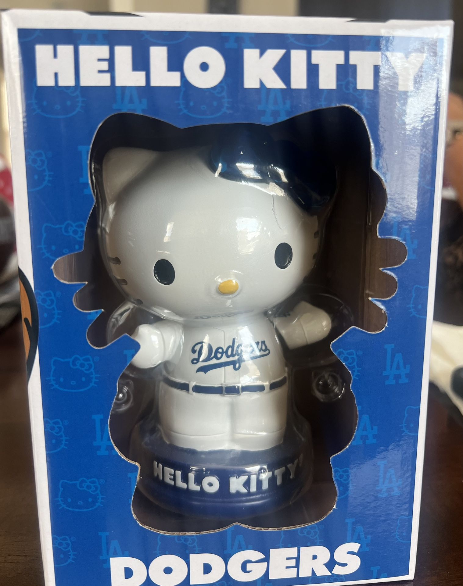 Dodgers Hello Kitty
