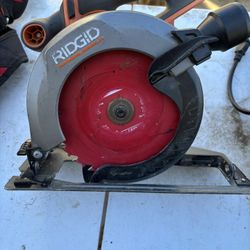 RIDGID Saw 