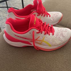 ASICS womens Running Shoe 
