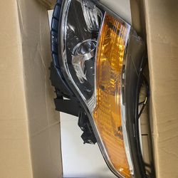 Ford Explorer 2011-2015 Halogen Models Only ( Don‘t Fit Xenon HID Models ) Driver Side Headlights -OEM Left