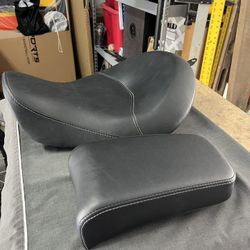 Wide Glide Seat 