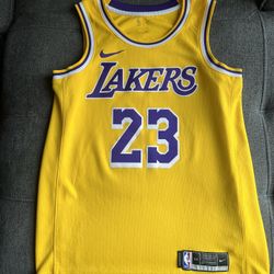 LeBron James Lakers Jersey 