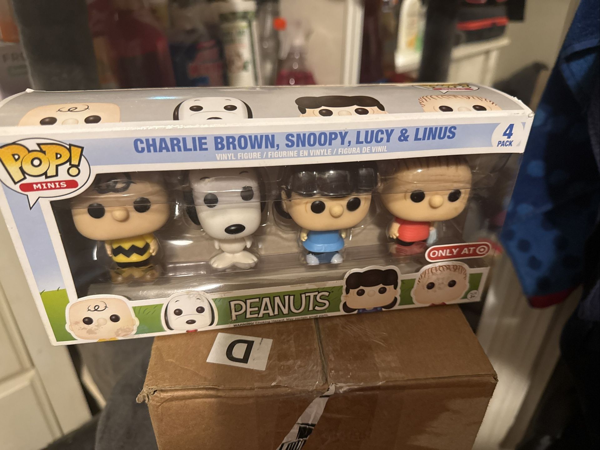 Funko mini peanuts, Charlie Brown, Snoopy, Linus, and Lucy