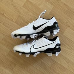 Mens White Nike Cleats