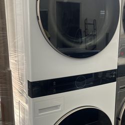 LG WashTower (Gas Dryer Top, Washer Bottom) @ 54% Off Retail or $1450 Off MSRP!