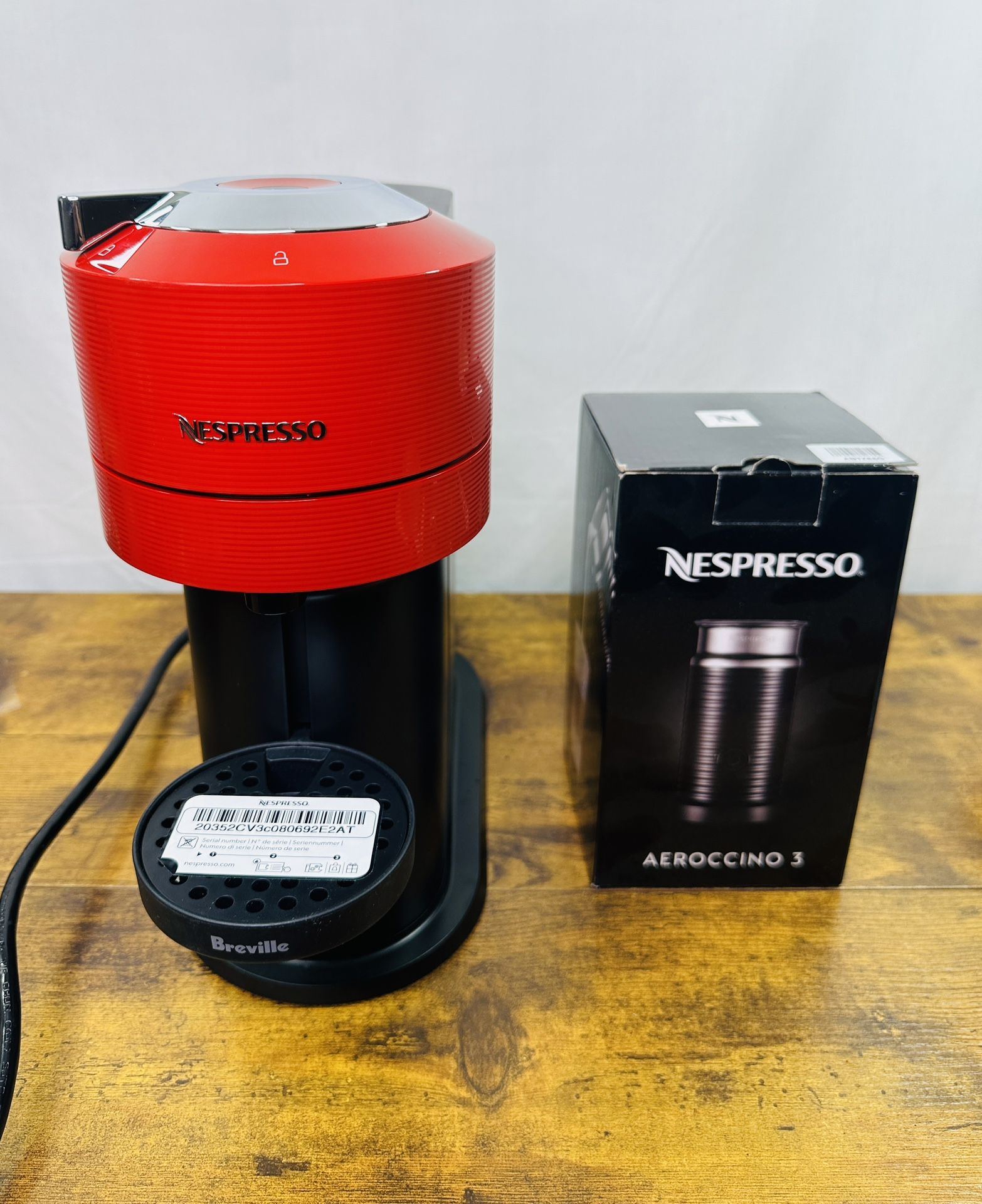 VERTUO NEXT AEROCCINO3 Red