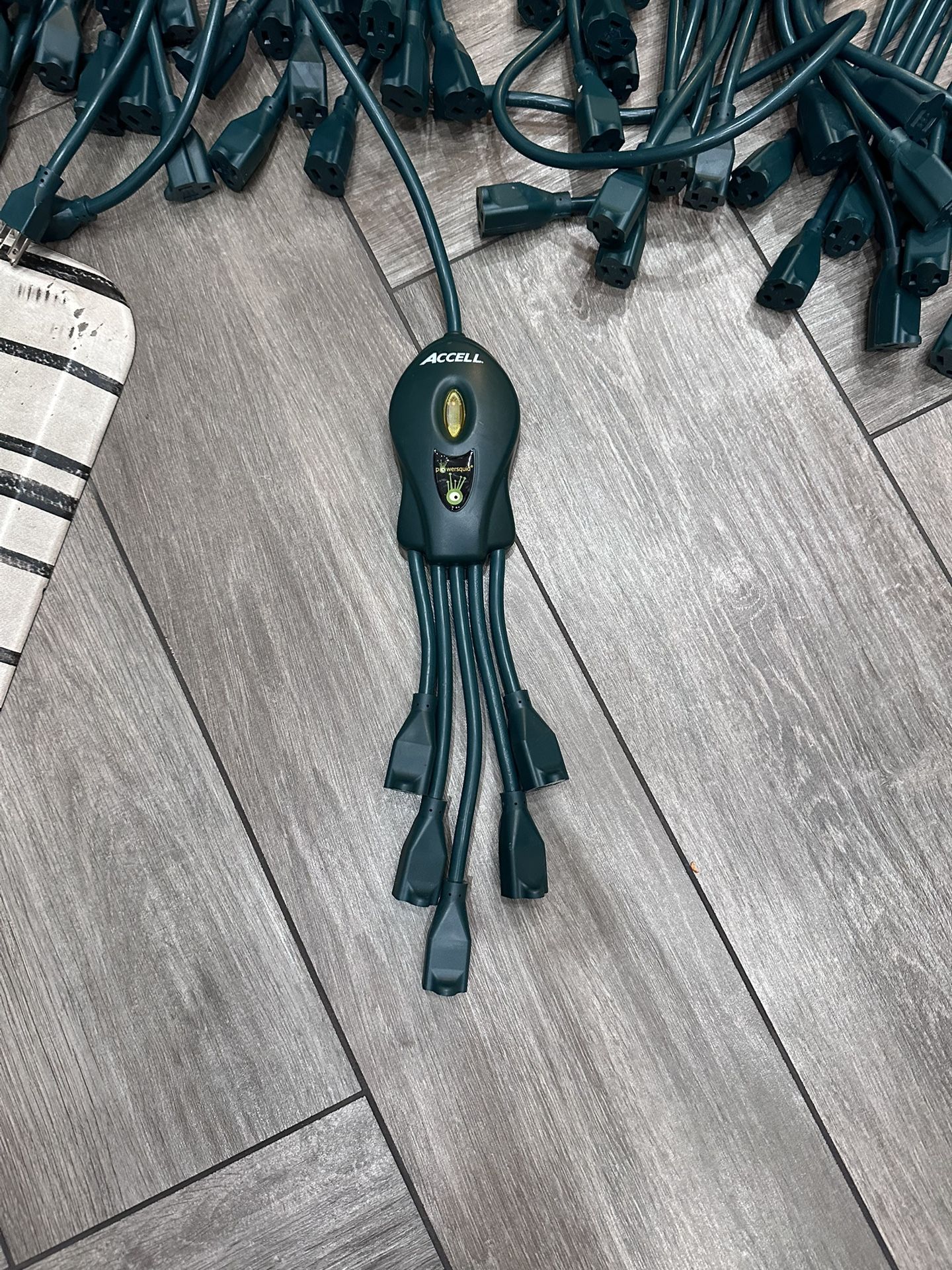 31 X Flexible Power Strip 5 Outlets, 3 Foot Cord, UL Listed Grounded Extension Cord Outlet