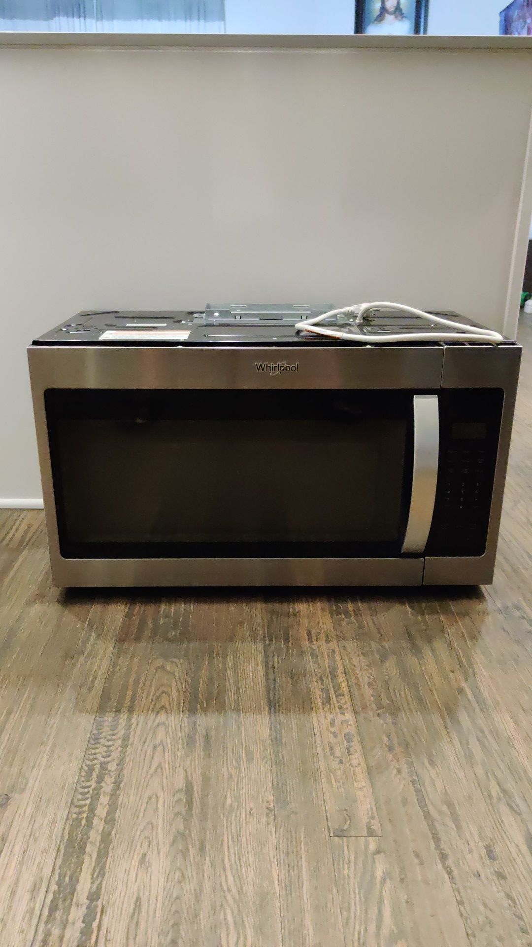 Under counter Whirlpool 30' inch microwave