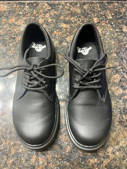 Dr. Martens Size 4