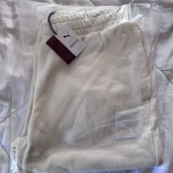 Puma Sweatpants 