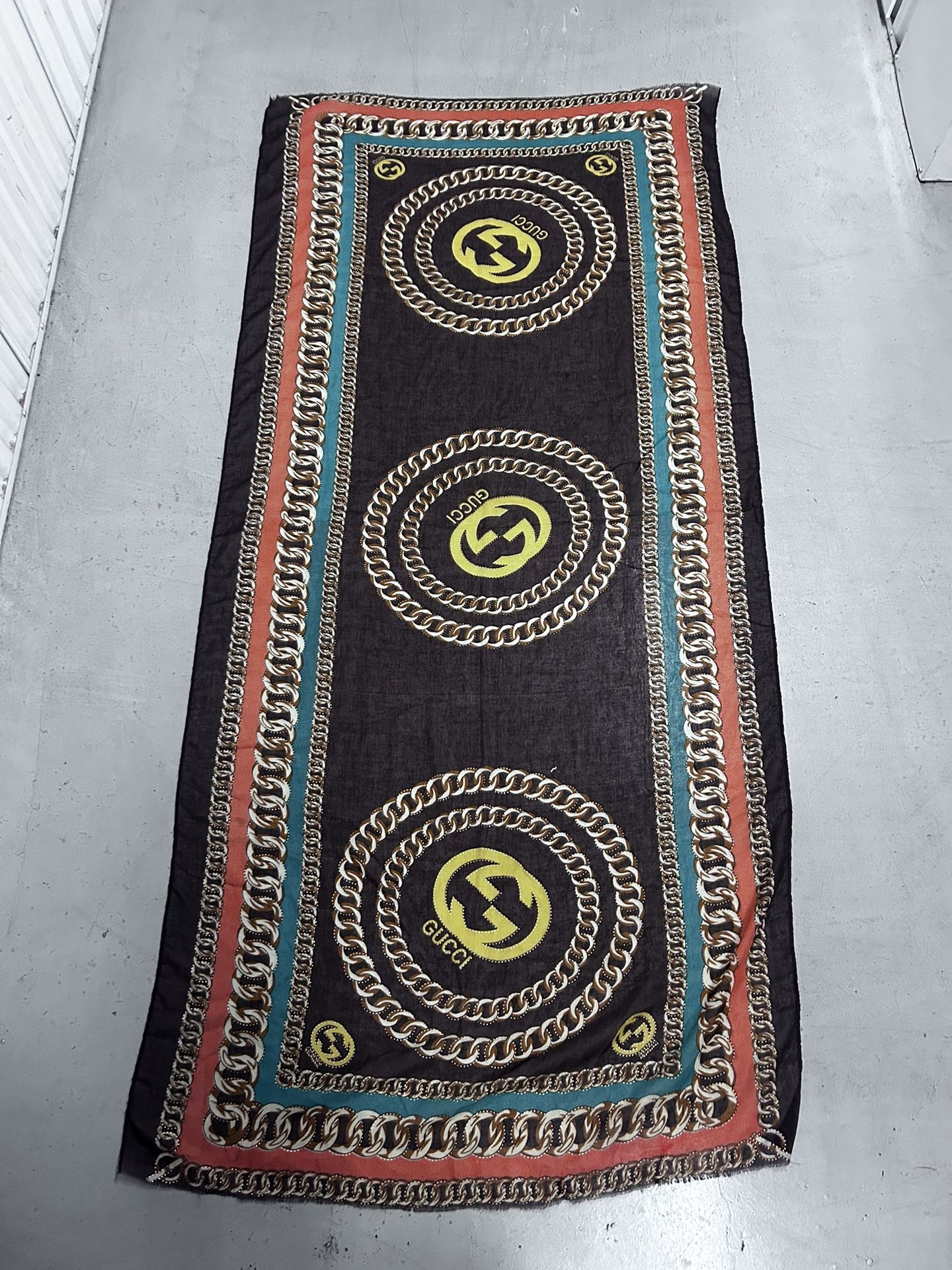 Gucci scarf