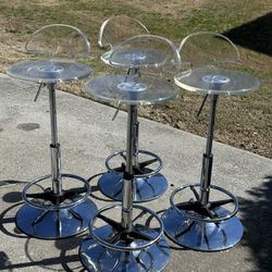 4 Clear Bar Stools