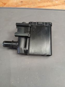 VAPOR CANISTER VENT VALVE