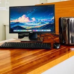 Apple Mac Pro D300 3.7Ghz INtel Xeon E5 32GB RAM 500GB SSD OSX Monterey