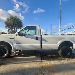 2004 Ford F-250 Work Truck Super Duty Power stroke V8 Diesel Manual Transmission