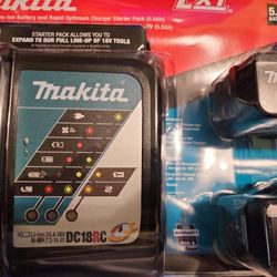Makita Charger, 2 5.0Ah Battery, Bag00am