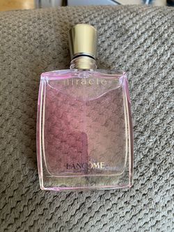Lancôme Miracle Perfume.
