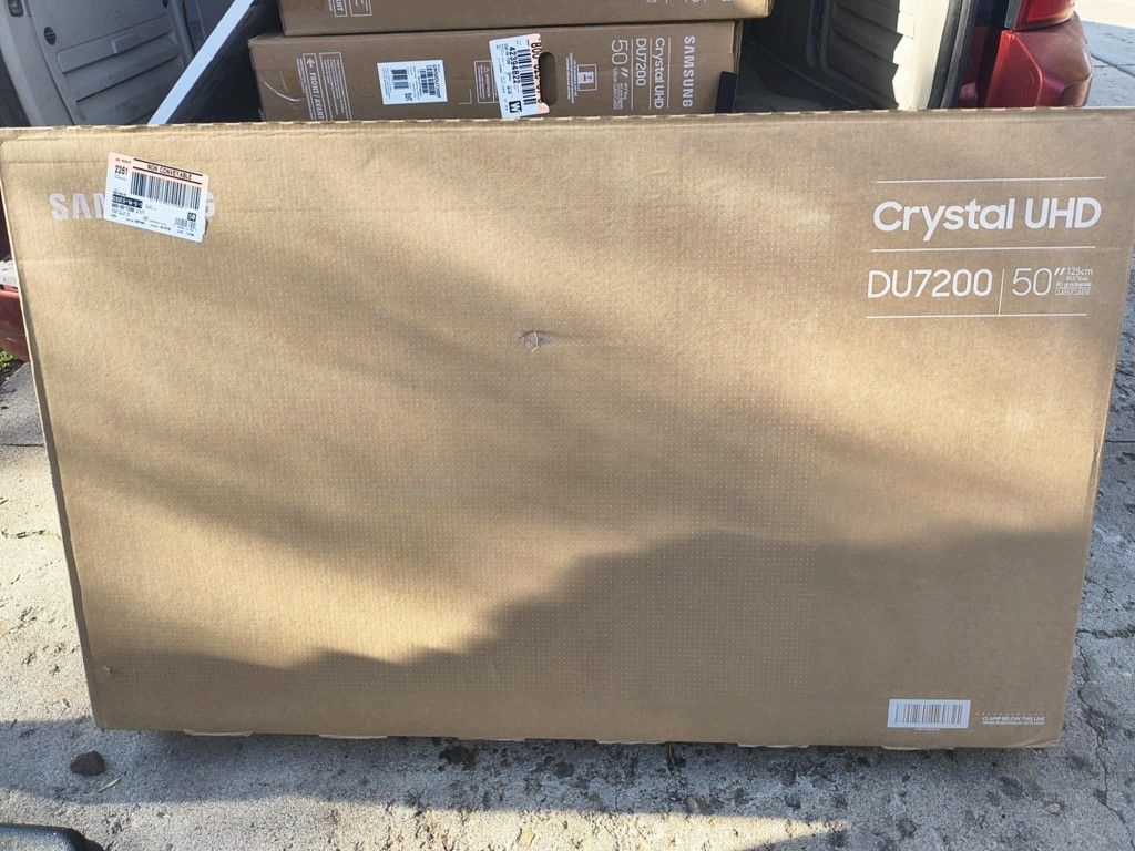 50" Samsung Smart TVS