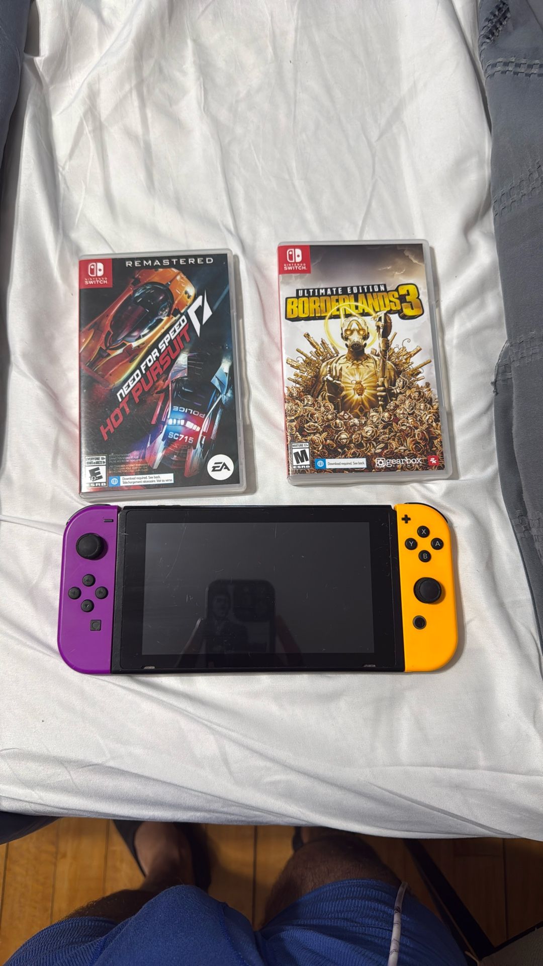 Nintendo Switch + 2games