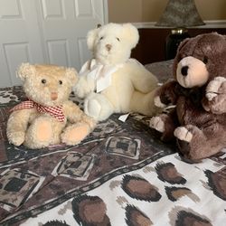 Bears 3 Stuffed Animal Bears