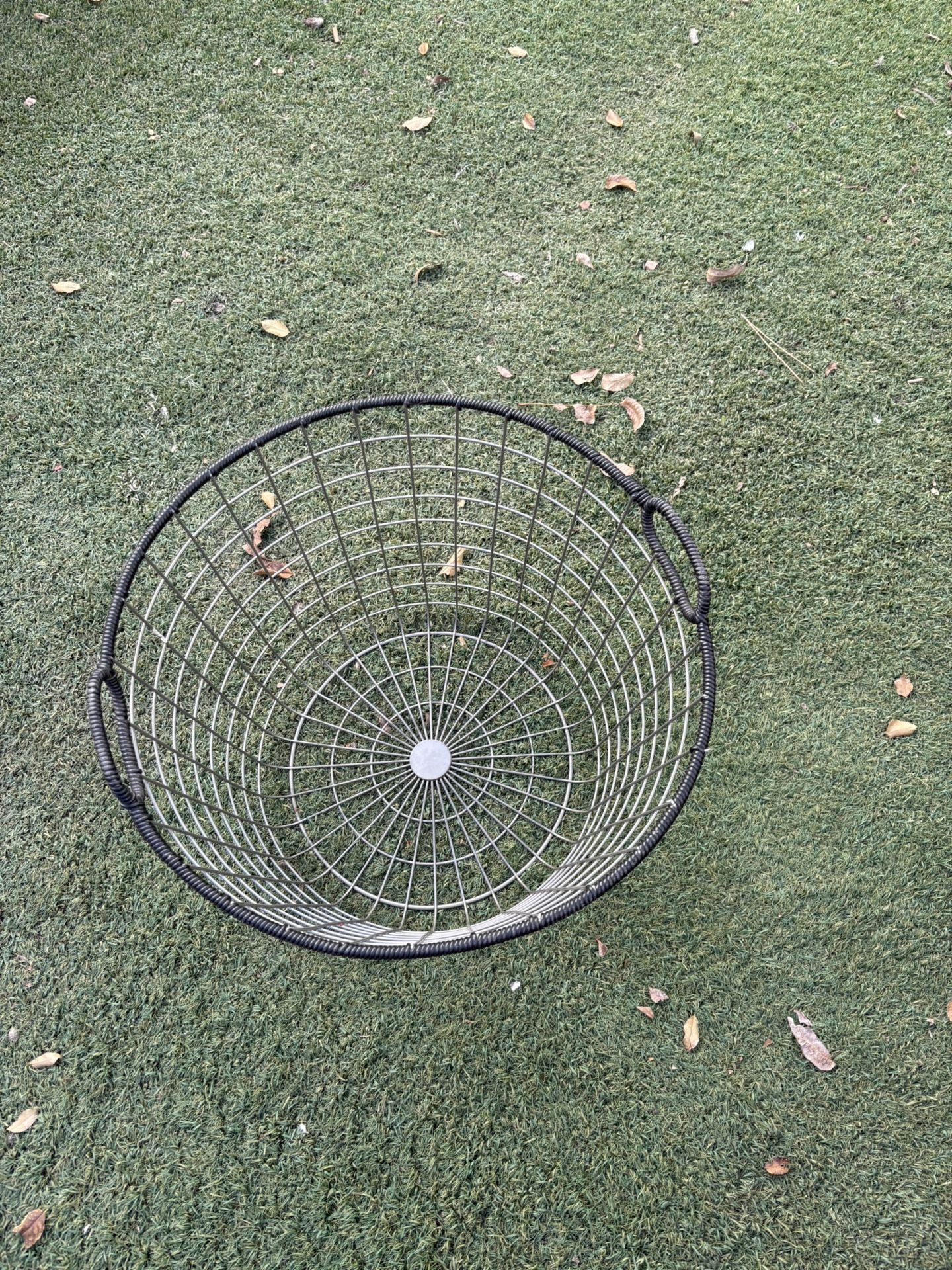 Basket. Metal Basket