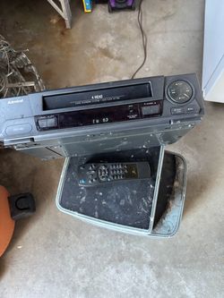 Admiral VCR 4 head VHS