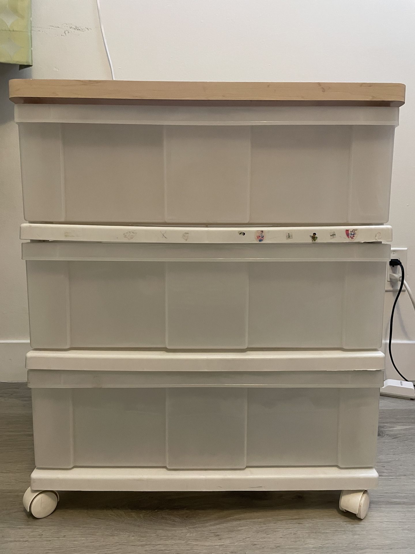 🌼 Plastic Storage Drawer Unit with Wood Top & Wheels (3-Tier)
