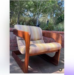 Lou Hodge lounge chair walnut original fabrics