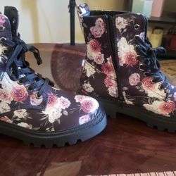 Black Size 9 Women's High Boot Floral Boots