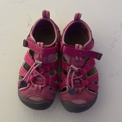 Keen Girls Shoes - Size 11 