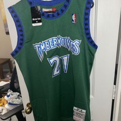Kevin Garnett Mitchell and ness size m Minnesota Timberwolves green NBA jersey 