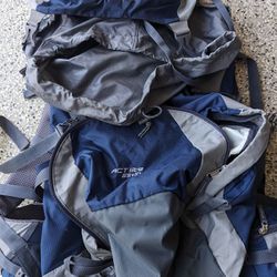 Deuter ACT-Lite 65+10 Backpacking Backpack 